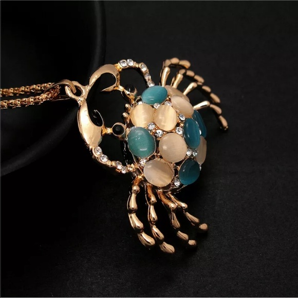 Crab Necklace - Picture 4 of 5